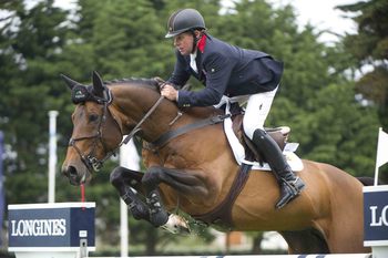 Living legends Nick Skelton and Big Star to appear at Horse of the Year Show this October Living legends Nick Skelton and Big Star to appear at Horse of the Year Show this October